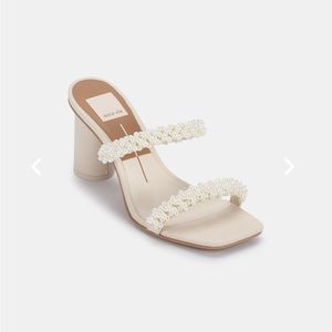 dolce vita noel shoes. size 9